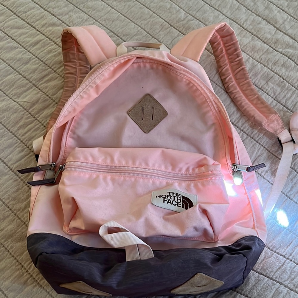 North face Backpack GUC